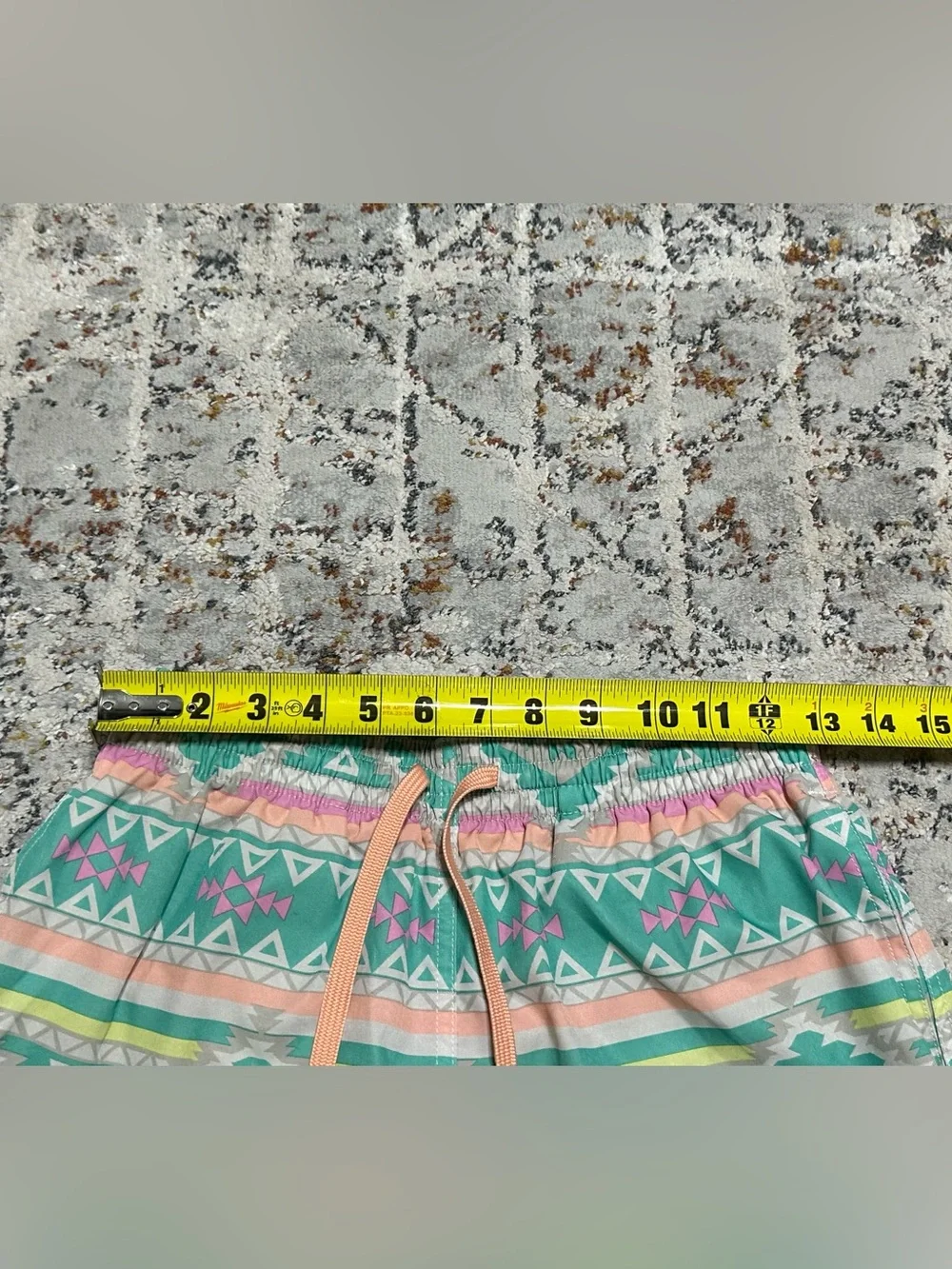 Chubbies The En Fuegos swim trunks aztec geometric pattern size Small